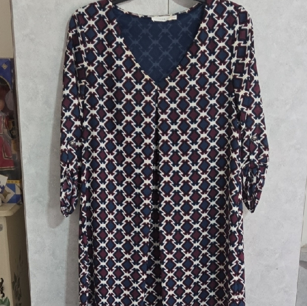 Lush Geometric Print V-Neck Dress in Navy, Burgundy, White
